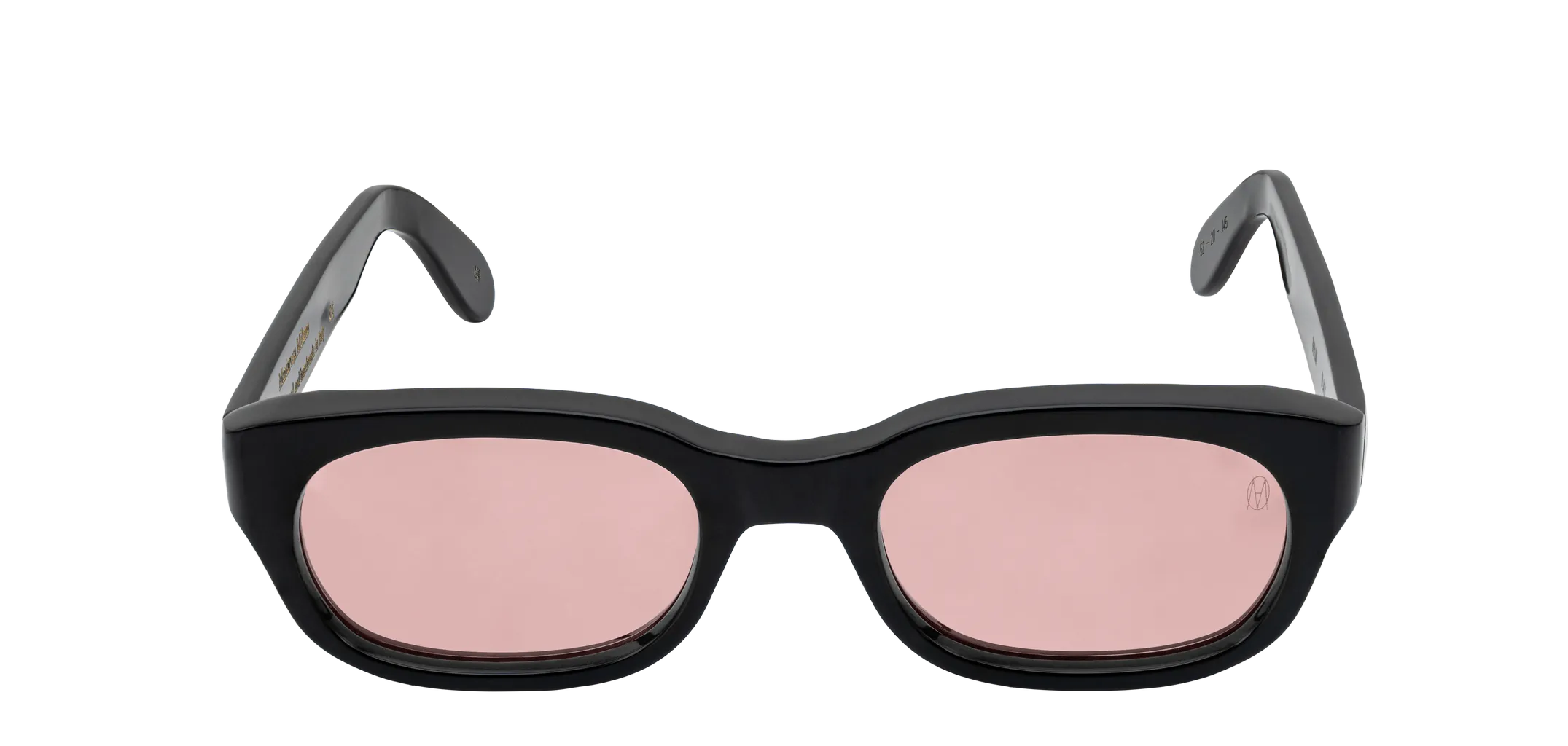 Vista frontale degli occhiali rettangolari modello Berloiz, con montatura nera e lenti color rosa antico, aperti