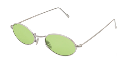 Vista a tre quarti degli occhiali rotondi modello Marie, con montatura argento e lenti color lime, aperti