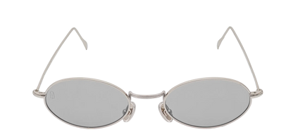Vista frontale degli occhiali rotondi modello Marie, con montatura argento e lenti color grigio chiaro, aperti